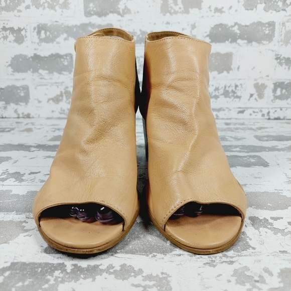 Steve Madden Nonstp Natural Leather Slip On Peep Toe Block Heel Booties O68 - Picture 3 of 13